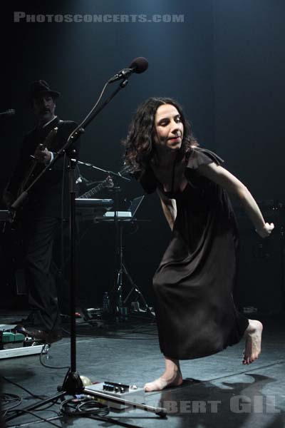 PJ HARVEY - JOHN PARISH - 2009-05-17 - PARIS - Le Bataclan - 